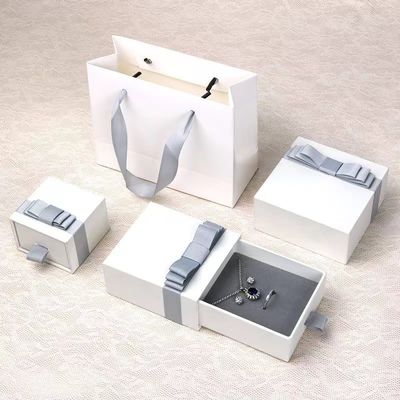Paper Packaging Boxes White Empty Jewelry Gift Boxes With Bow