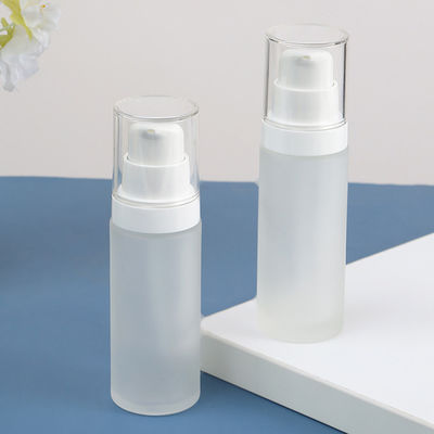 Customized Colors 15ml 30ml 50ml Clear Frosted Empty Mini Perfume Glass Serum Pump Bottle for Skincare Packaging