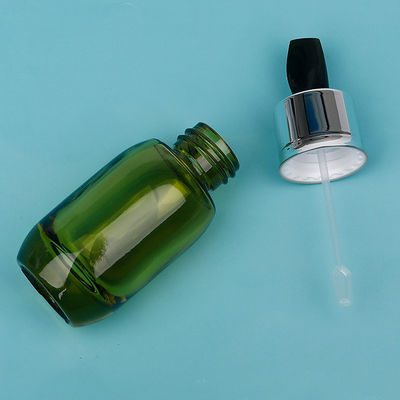Skin Care Serum Cream Bottles 15ml 30ml 50ml Clear Green Glass Designs with Stirring Stick Customizable