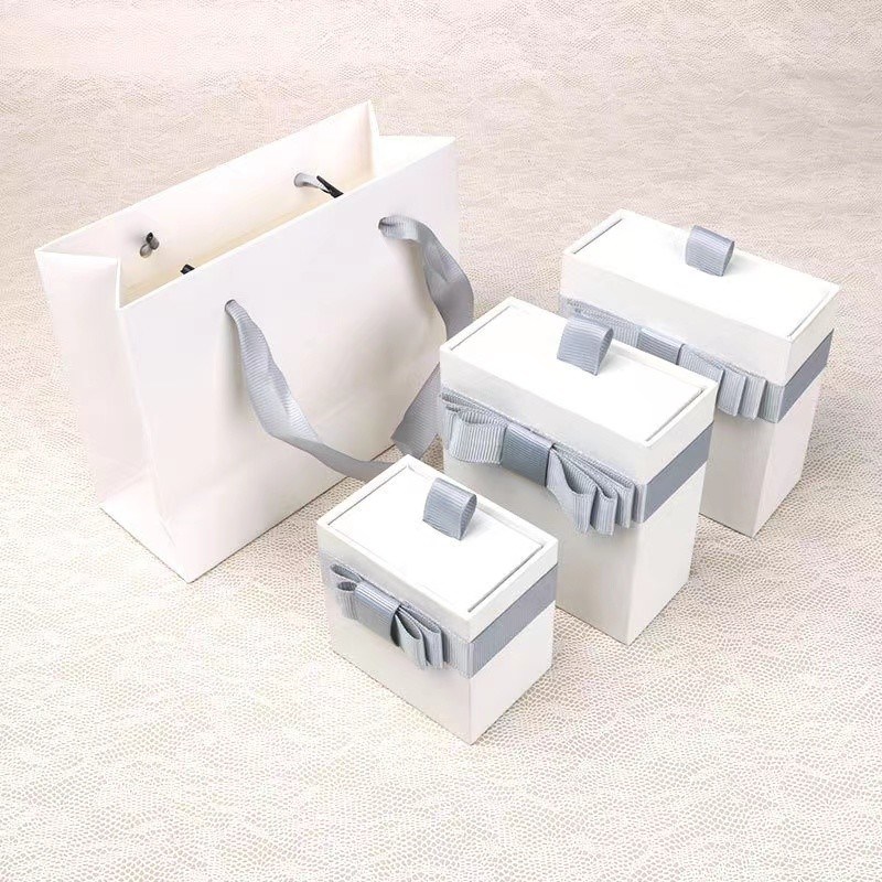 Paper Packaging Boxes White Empty Jewelry Gift Boxes With Bow